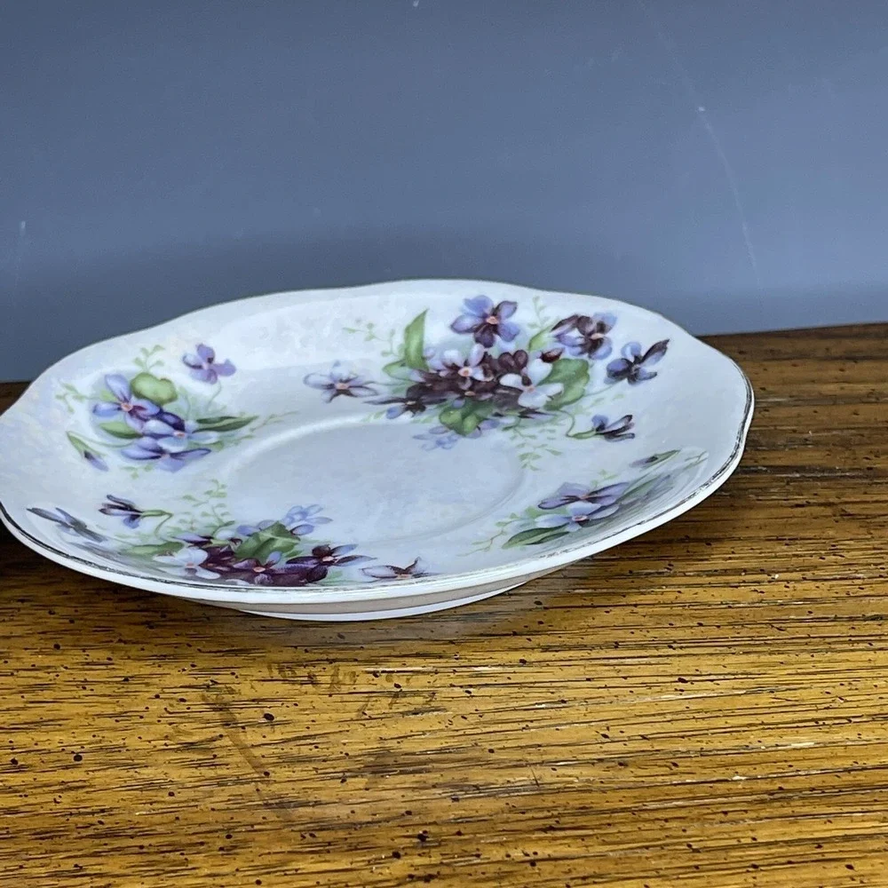 Vintage Del Mar Japan Painted Pedestal Teacup Saucer Violets Lusterware 24k‎